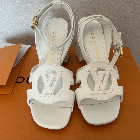 Louis Vuitton Sandals - Picture 1 of 10